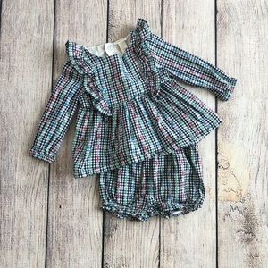 Baby girl Cat and Jack top and bloomer plaid set in size 6-9 months